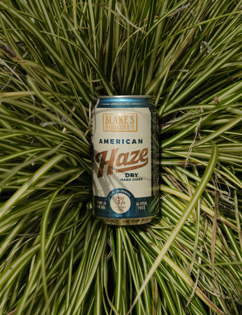 Blake's American Haze can resting in long grass